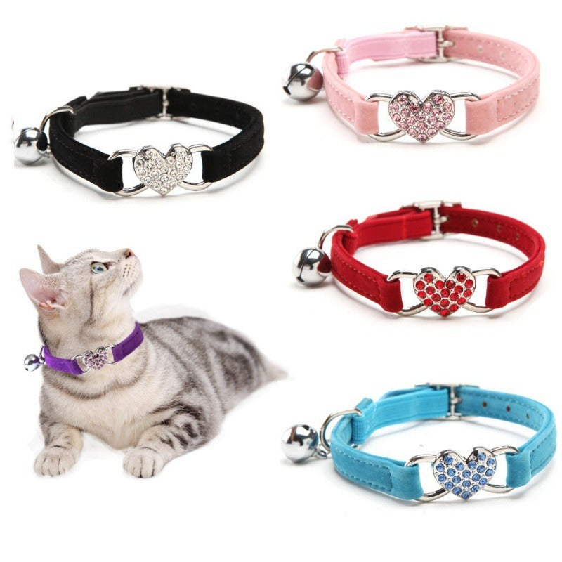 Collier Chat avec Strass et Clochette – Velours Doux